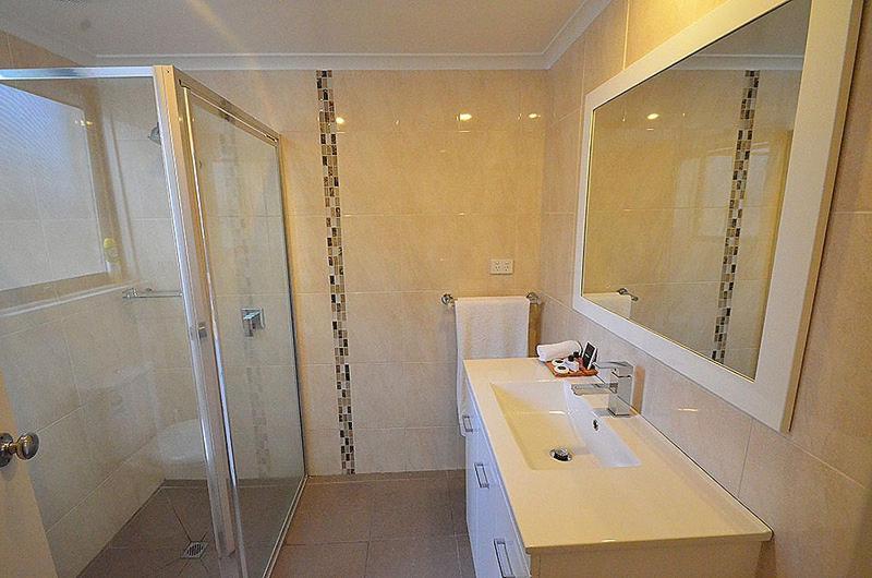 בנאלה Avondel Motor Inn מראה חיצוני תמונה